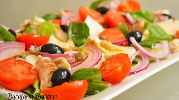 Salata pantesca cu macrou